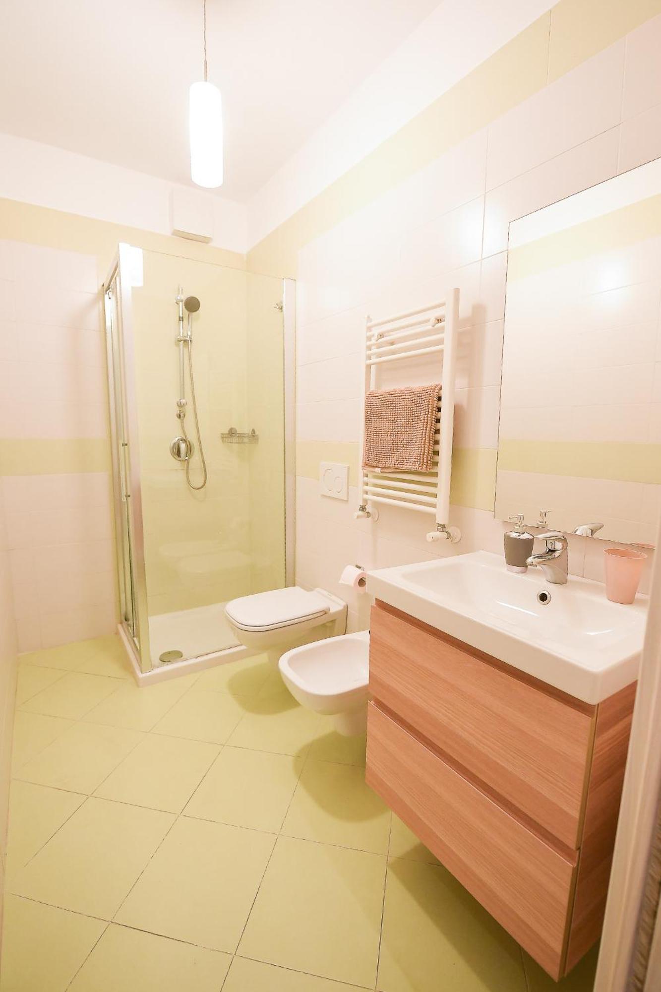 Karol Wojtyla Airport Bari Hotel Bagian luar foto
